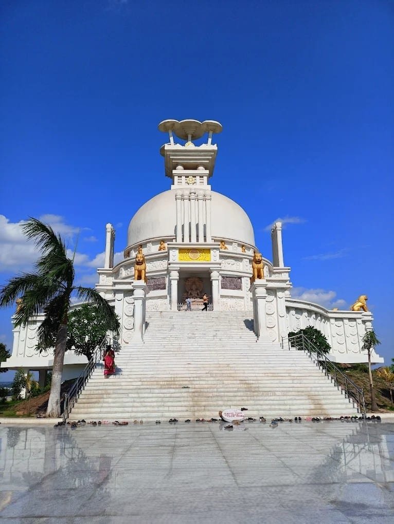 Dhauli Shanti Stupa, Bhubaneswar