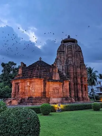 Rajarani at dusk, when the sandstone turns bronze